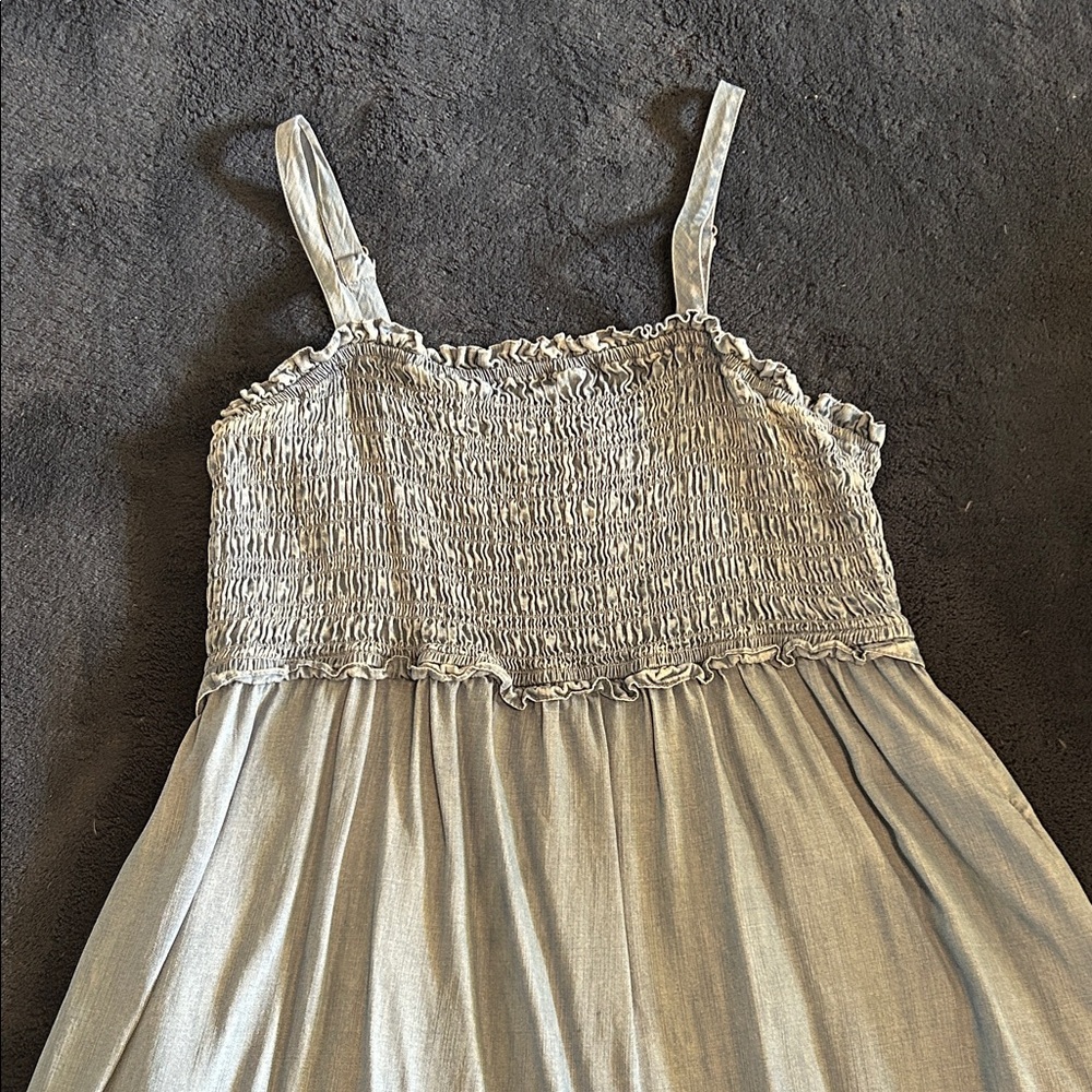 Isabel Maternity by Ingrid & Isabel Silver Smocked Maxi Dress Large